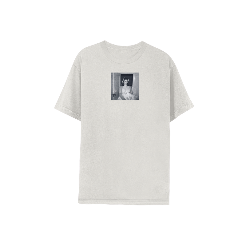 Front view of the Ocean Blvd Natural Photo T-Shirt featuring a black and white Lana Del Rey portrait printed on a natural cotton graphic tee inspired by the Did You Know That There's a Tunnel Under Ocean Blvd album, vintage-style Lana Del Rey merch.